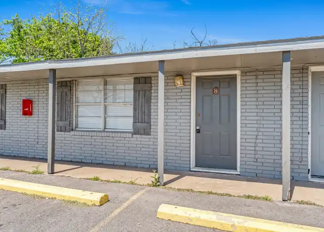 Property at 500 E Craven Ave Unit 6, Waco, TX, 76705, 2 beds, 1 bath, [object Object]