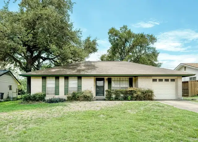 Property at 2111 Falcon Hill Dr, Austin, TX, 78745, 3 beds, 2 baths, [object Object]