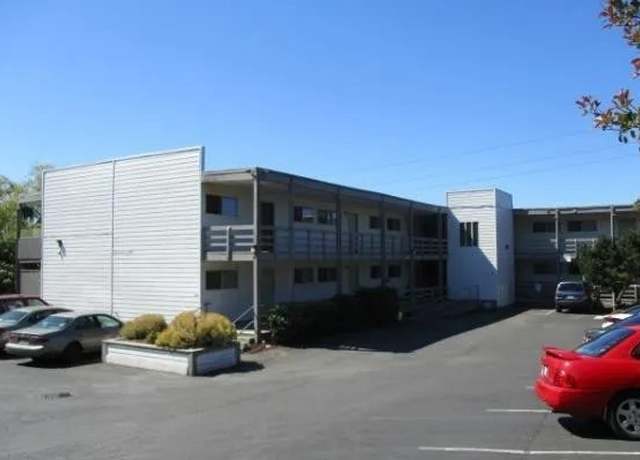 Photo of 809 Gaines St, Port Townsend, WA 98368
