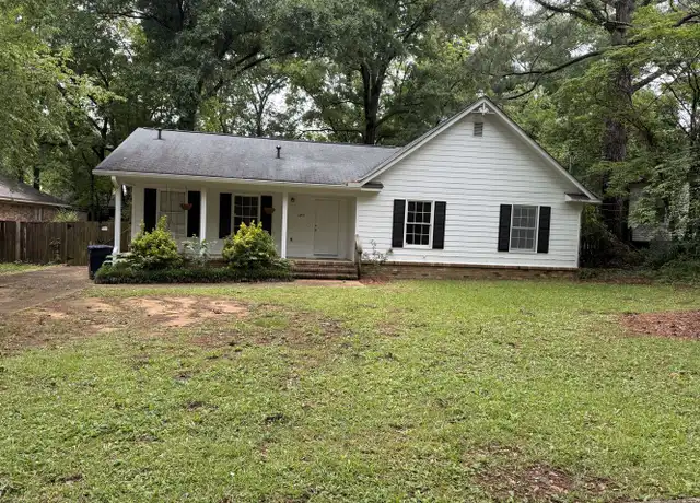 Property at 1200 21st Ave, Northport, AL, 35476, 3 beds, 2 baths, [object Object]