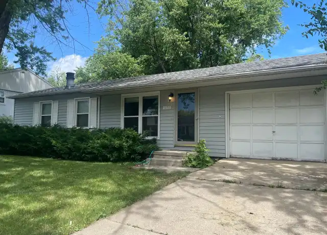 Property at 1410 Kingsridge Dr, Normal, IL, 61761, 3 beds, 1 bath, [object Object]
