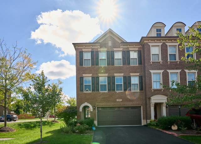 Photo of 42541 Dreamweaver Dr, Brambleton, VA 20148