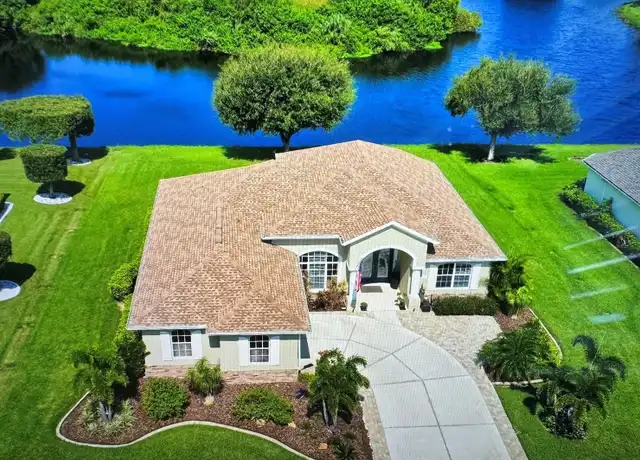 Property at 887 Clear Lake Dr, Englewood, FL, 34223, 3 beds, 2 baths, [object Object]