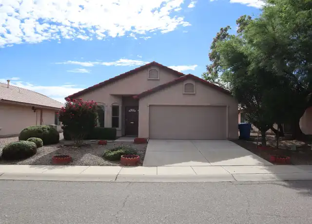 Property at 1001 Monte Vista Ave, Sierra Vista, AZ, 85635, 3 beds, 2 baths, [object Object]