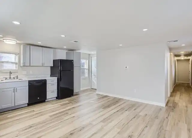 Property at 1605 7th St Unit B, Greeley, CO, 80631, 3 beds, 1 bath, [object Object]