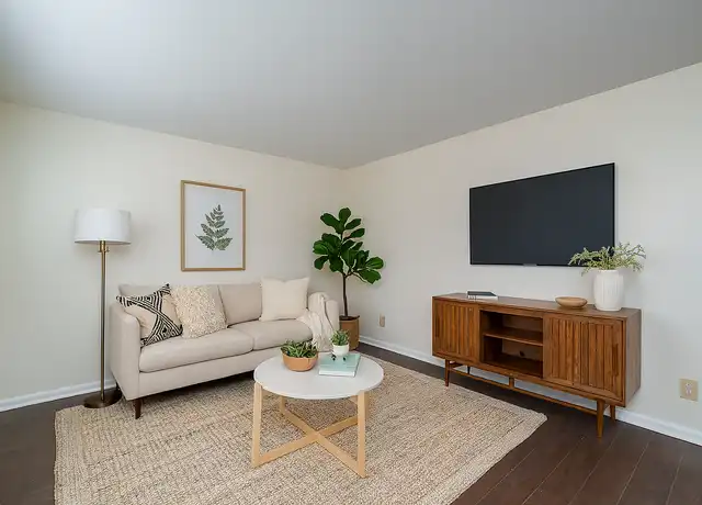 Property at 130 Kelly Ave Unit A, Dayton, OH, 45404, 1 bed, 1 bath, [object Object]