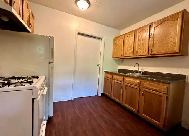 Property at 77 Bates St Unit 771, Pittsburgh, PA, 15213, 3 beds, 2 baths, [object Object]
