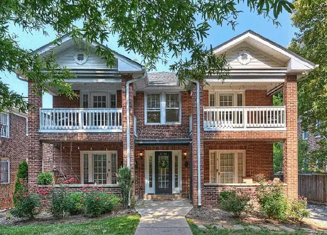Property at 2104 Park Rd Unit 2, Charlotte, NC, 28203, 2 beds, 1 bath, [object Object]