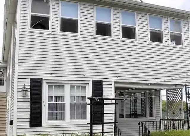 Property at 1906 Farr St, Scranton, PA, 18504, 2 beds, 1 bath, [object Object]