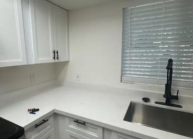 Property at 720 S Roosevelt St Unit 07, Tempe, AZ, 85281, 2 beds, 2 baths, [object Object]