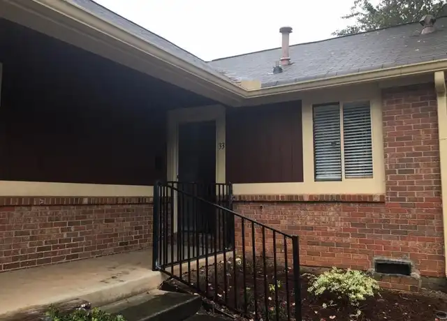 Property at 33 Country Place Ct, Alpharetta, GA, 30005, 2 beds, 1 bath, [object Object]