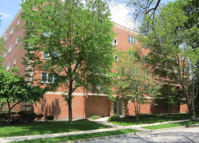 Property at 1210 Washington St Unit 402, Des Plaines, IL, 60016, 2 beds, 2 baths, [object Object]