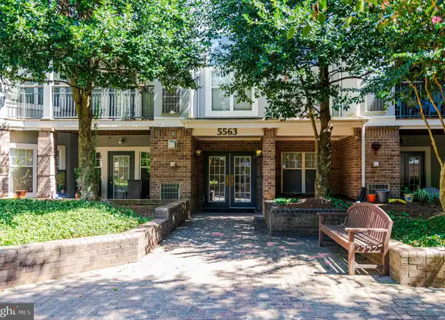 Property at 5563 Seminary Rd #401, Falls Church, VA, 22041, 2 beds, 1 bath, [object Object]