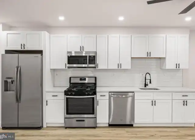 Property at 437 W Girard Ave Unit 4, Philadelphia, PA, 19123, 3 beds, 2 baths, [object Object]