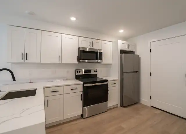 Property at 36 N 40th St Unit 4, Philadelphia, PA, 19104, 4 beds, 4 baths, [object Object]