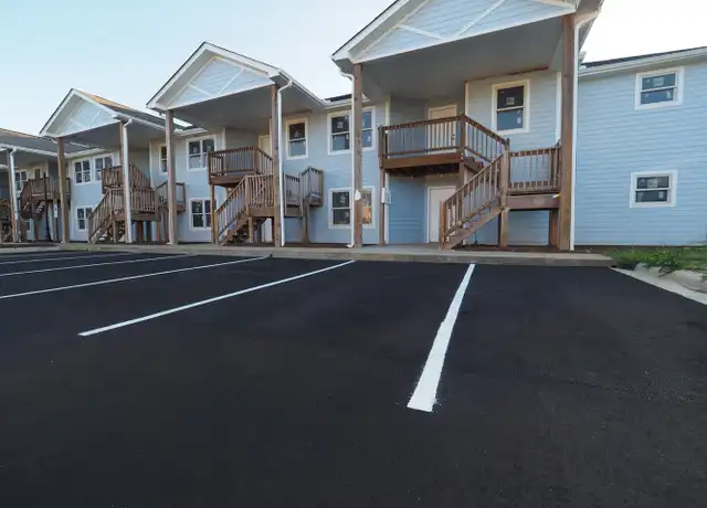 Property at CATM 52 - 52 Charleston View Ct, Hendersonville, NC, 28792, 2 beds, 1 bath, [object Object]
