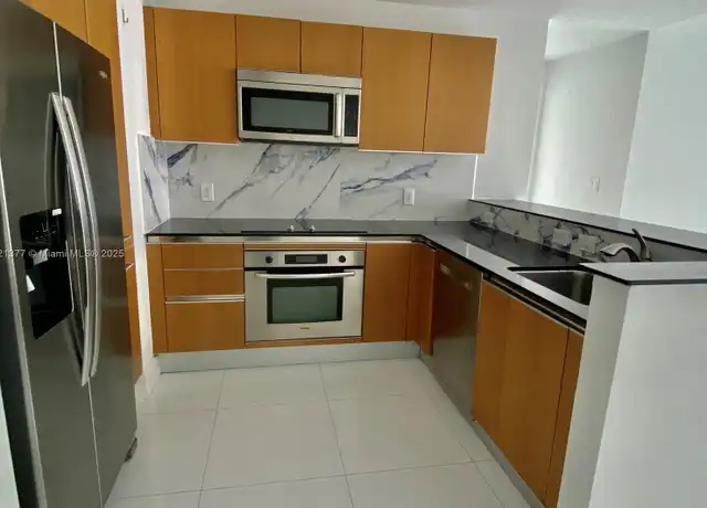 Property at 1060 Brickell Ave #2911, Miami, FL, 33131, 2 beds, 2 baths, [object Object]