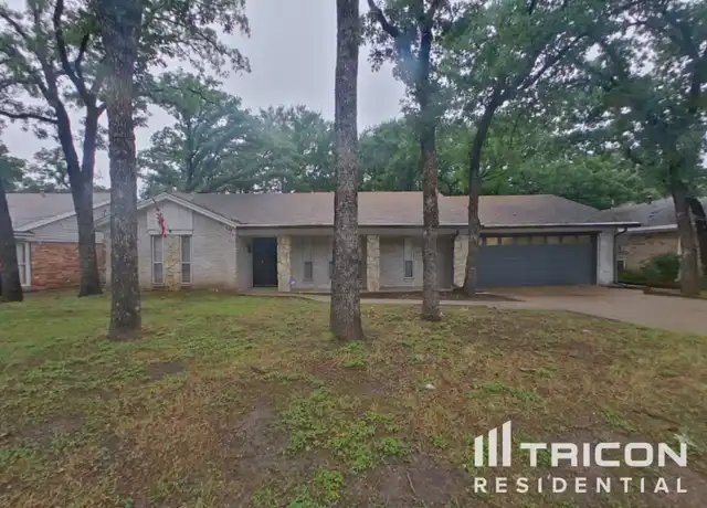 Property at 506 Canyon Ridge Dr, Euless, TX, 76040, 3 beds, 2 baths, [object Object]