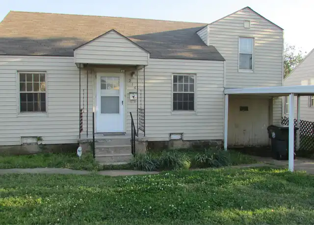Property at 216 W Ercoupe Dr, Oklahoma City, OK, 73110, 2 beds, 1 bath, [object Object]