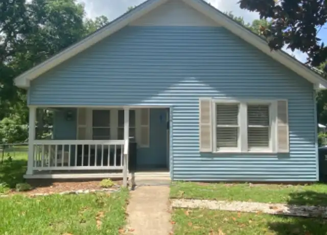 Property at 1424 Live Oak St, Columbus, TX, 78934, 2 beds, 1 bath, [object Object]