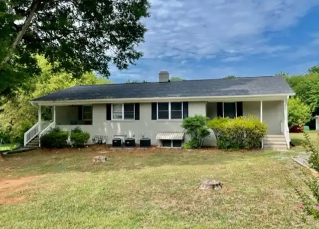 Property at 929 Parker St Unit 929, Charlotte, NC, 28216, 2 beds, 1 bath, [object Object]