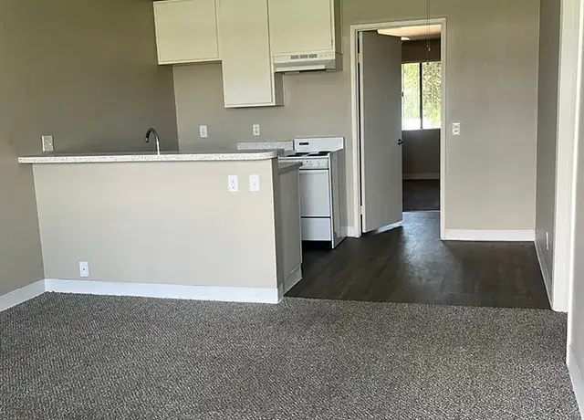Photo of 190 S Yale St, Hemet, CA 92544