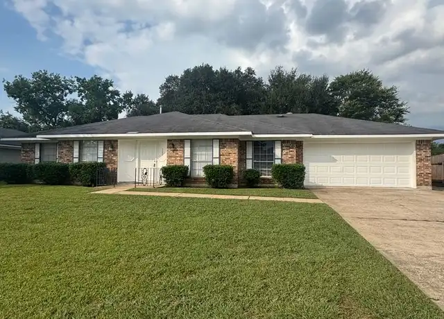 Property at 5338 Foxglove Dr, Bossier City, LA, 71112, 4 beds, 2 baths, [object Object]
