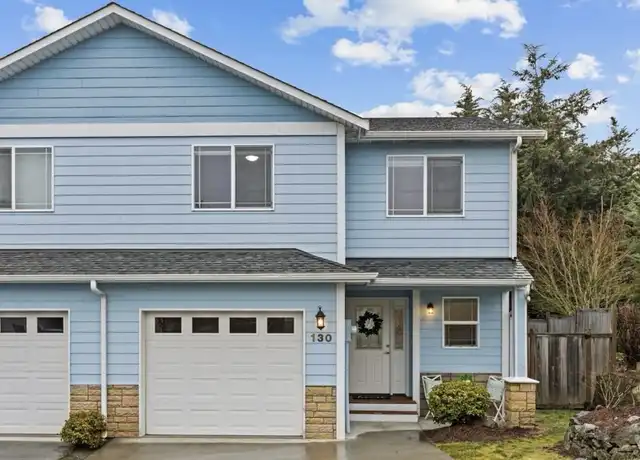 Property at 130 NE Melrose Dr Unit 130, Oak Harbor, WA, 98277, 3 beds, 3 baths, [object Object]
