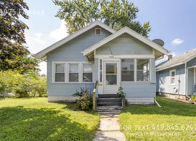 Property at 1925 Fairfax Rd, Toledo, OH, 43613, 2 beds, 1 bath, [object Object]