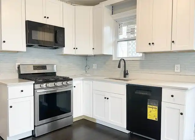 Property at 156 Homes Ave, Dorchester, MA, 02122, 3 beds, 1 bath, [object Object]