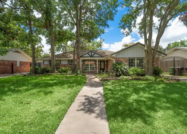Property at 7007 Northampton Way, Houston, TX, 77055, 4 beds, 2 baths, [object Object]
