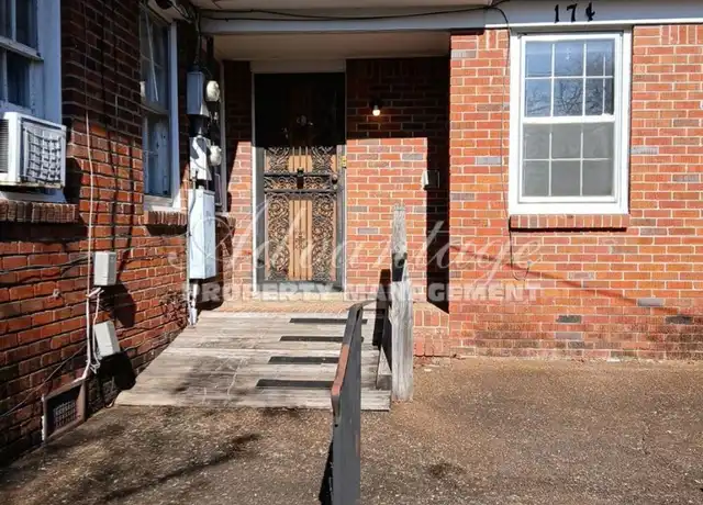 Property at 174 Roberta Dr, Memphis, TN, 38112, 1 bed, 1 bath, [object Object]
