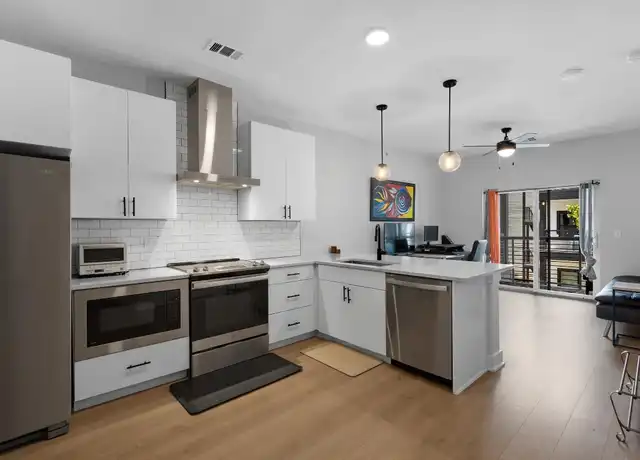 Property at 3101 Govalle Ave #210, Austin, TX, 78702, 0 beds, 1 bath, [object Object]