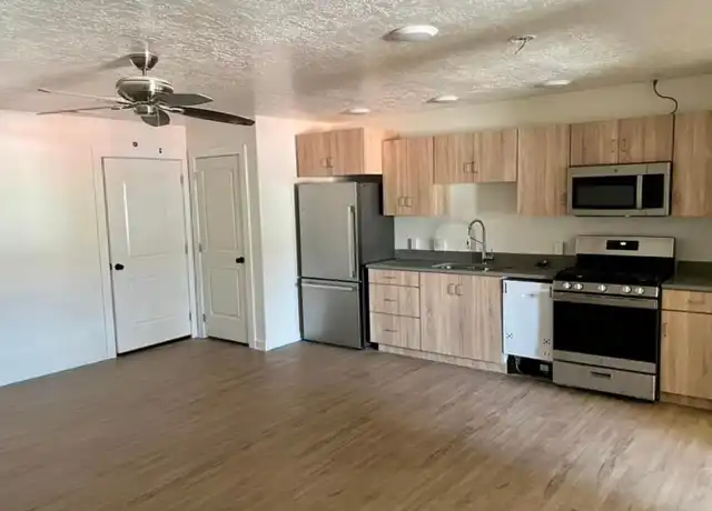 Property at 682 N 1450 W Unit FC Garage B5, Cedar City, UT, 84721, 1 bed, 2 baths, [object Object]