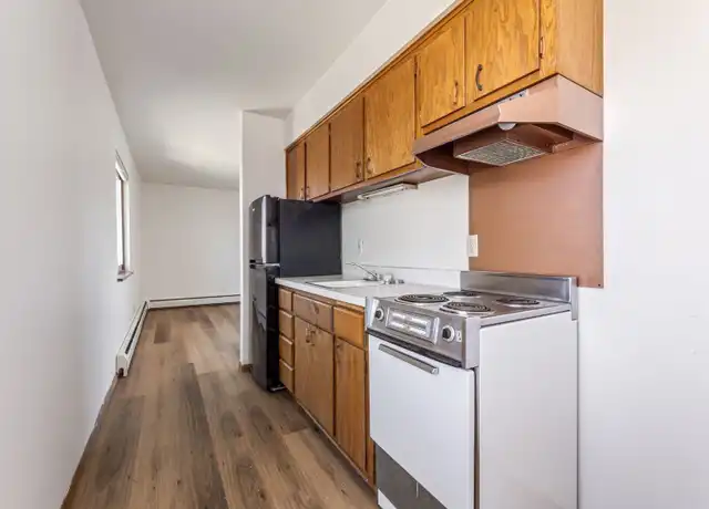Property at 905 Oak Ave Unit 201, Tomah, WI, 54660, 0 beds, 1 bath, [object Object]