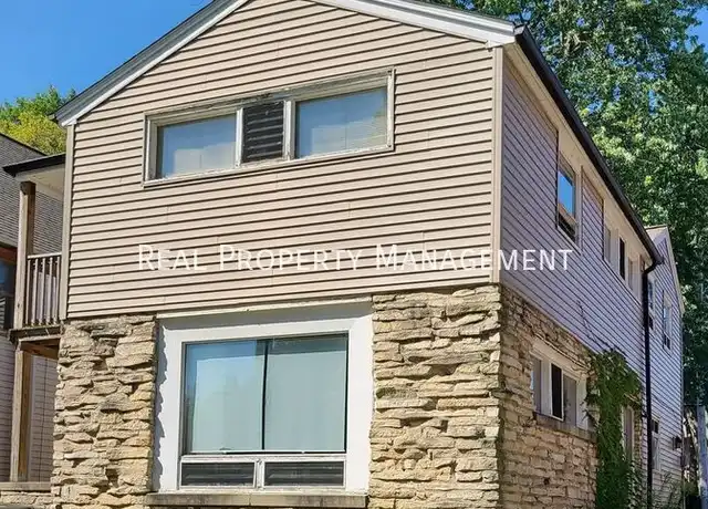 Property at 3025 N Frederick Ave, Milwaukee, WI, 53211, 2 beds, 1 bath, [object Object]