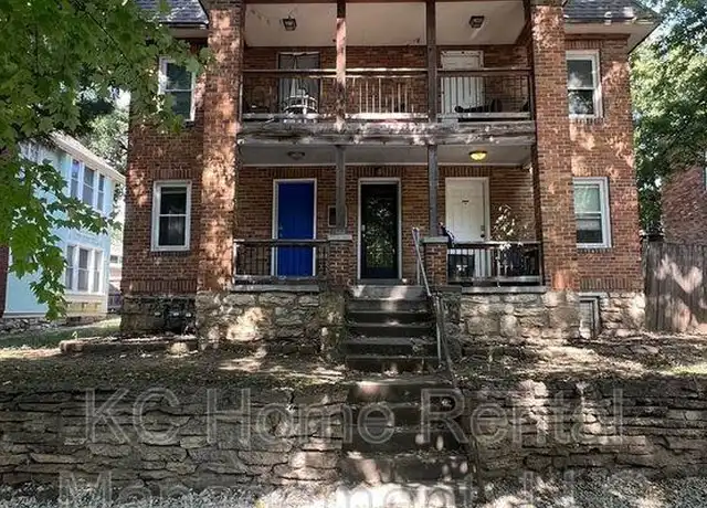 Property at 1112 W 41st Ter, Kansas City, MO, 64111, 1 bed, 1 bath, [object Object]