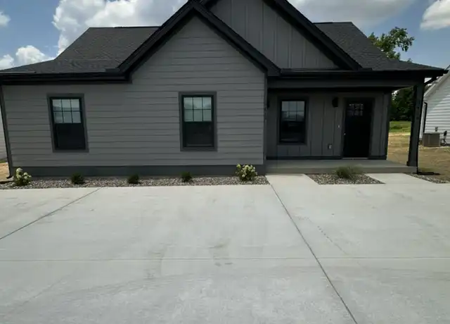 Property at 345 Woods Rd Unit B, Portland, TN, 37148, 2 beds, 1 bath, [object Object]