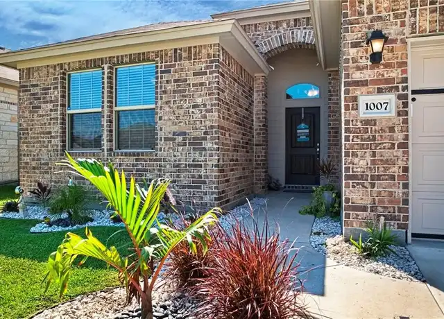 Property at 1007 Ocean Breeze, Portland, TX, 78374, 3 beds, 2 baths, [object Object]