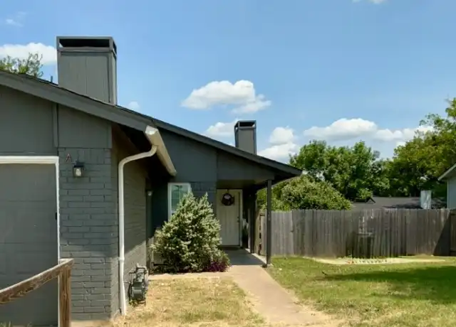 Property at 7405 Tumbleweed Dr Unit A, Austin, TX, 78724, 2 beds, 1 bath, [object Object]