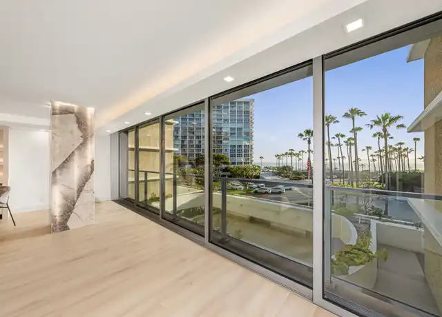 Property at 1820 Avenida Del Mundo Unit Vacation, Coronado, CA, 92118, 1 bed, 2 baths, [object Object]