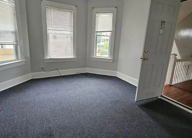 Property at 51 Rutledge Ave Unit 2nd fl, Springfield, MA, 01105, 3 beds, 1 bath, [object Object]