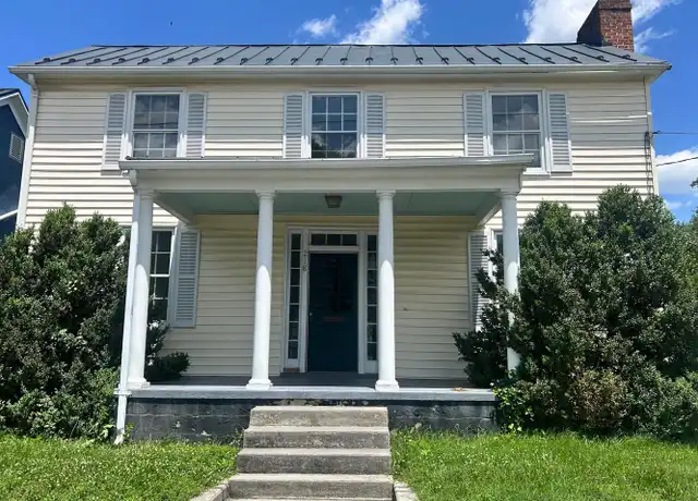 Property at 218 W Main St, Berryville, VA, 22611, 4 beds, 2.5 baths, [object Object]