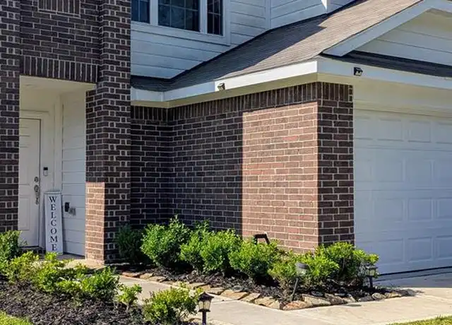 Property at 405 E Young St, Dayton, TX, 77535, 3 beds, 2.5 baths, [object Object]