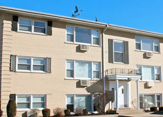 Property at 5039 N East River Rd Unit 3A, Norridge, IL, 60706, 1 bed, 1 bath, [object Object]