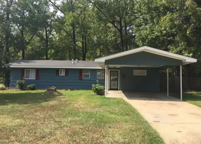 Property at 3141 Meadow Forest Dr, Jackson, MS, 39212, 3 beds, 1 bath, [object Object]