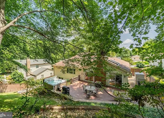 Property at 7913 Double Creek Ct, Springfield, VA, 22153, 3 beds, 3 baths, [object Object]