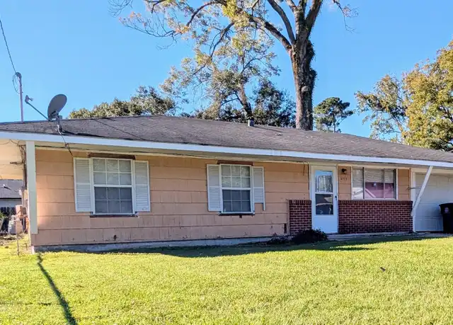 Property at 6715 Nottingham St, Baton Rouge, LA, 70807, 3 beds, 1 bath, [object Object]