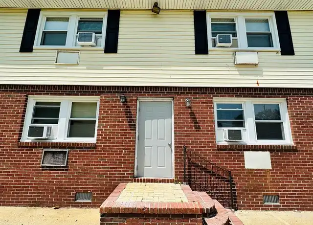 Property at 323 E Little Creek Rd #5, Norfolk, VA, 23505, 1 bed, 1 bath, [object Object]