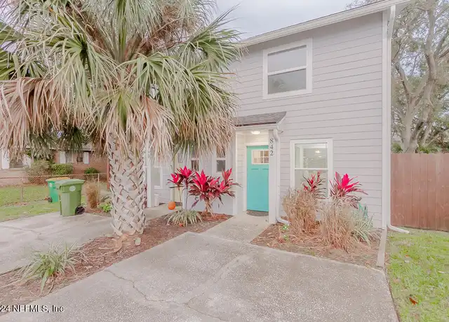 Property at 842 7th Ave S, Jacksonville Beach, FL, 32250, 2 beds, 1.5 baths, [object Object]